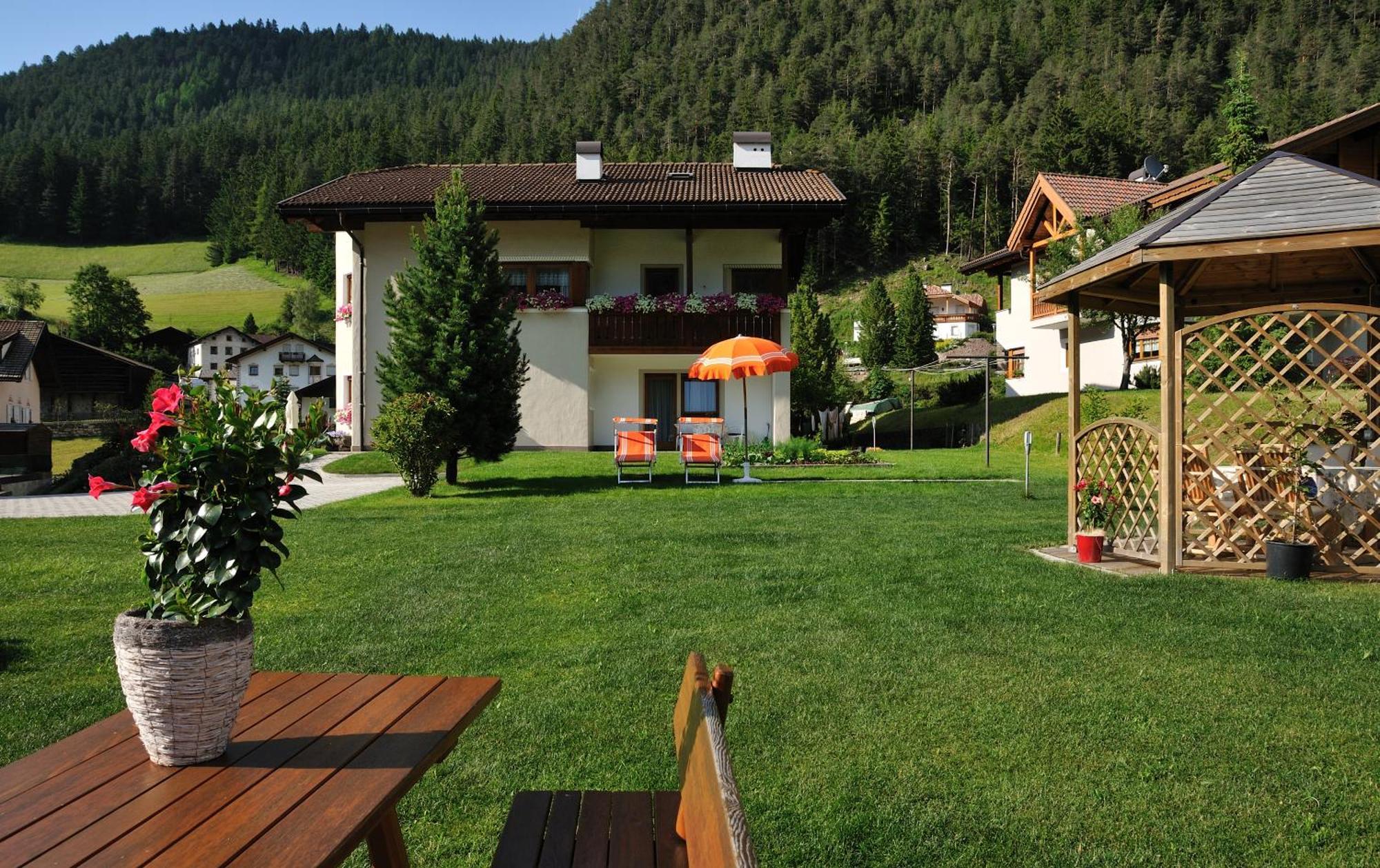 Apartment Suliva Santa Cristina Val Gardena Luaran gambar