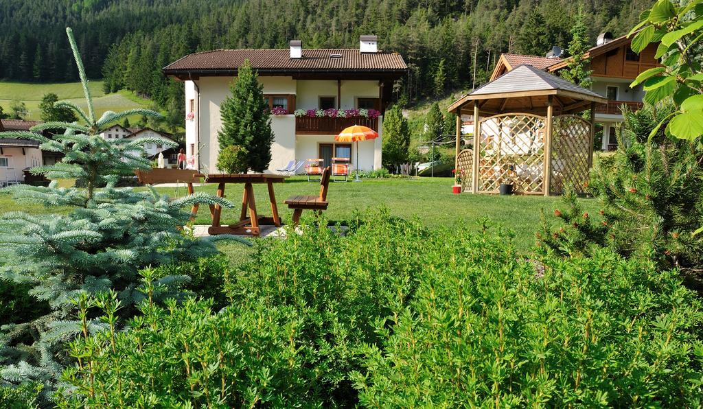 Apartment Suliva Santa Cristina Val Gardena Luaran gambar